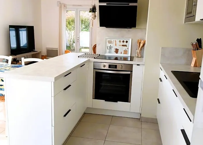 Le P Tit Proche De La Nyaraló